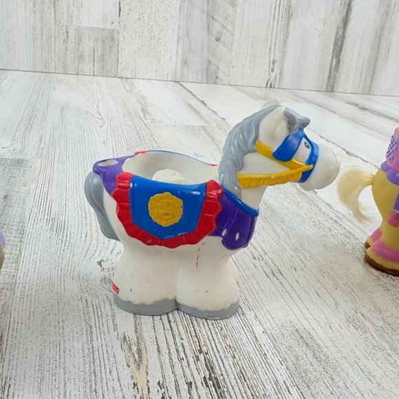 Fisher Price Little People Lot of 3 Royal Horses Prince Princess Castle Kingdom - Picture 8 of 16